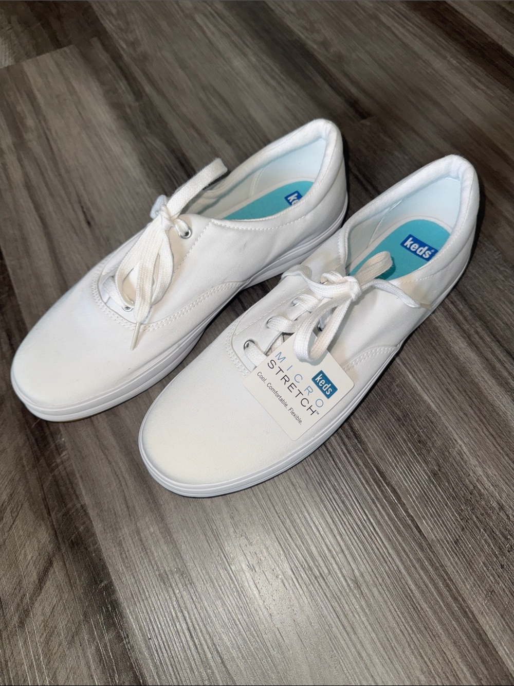 NEW Keds 10 white canvas shoes micro stretch women’s sneakers comfort Andie